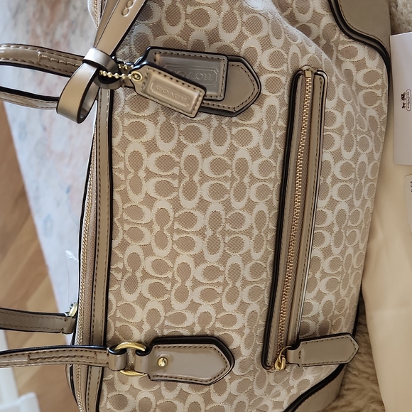 NWT Coach Pop Signature East West Satchel Bag 🤎👜💜 - Picture 2 of 16